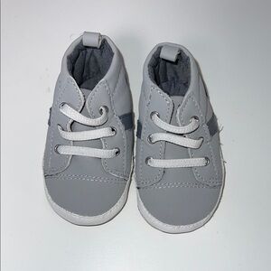NWOT Chic Gray Baby Walker Shoes